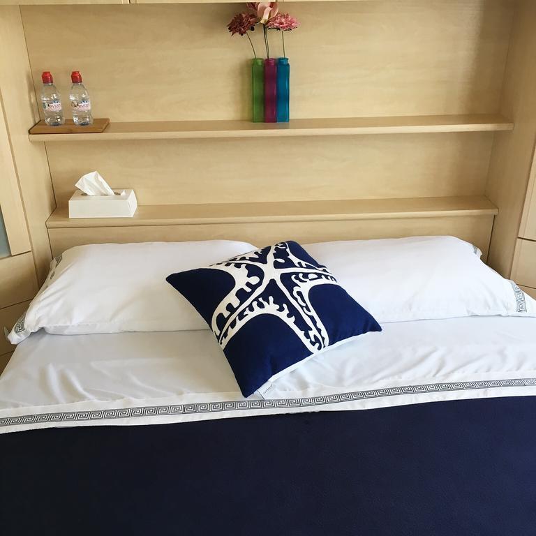 B&B Kelly Lausanne Eksteriør billede